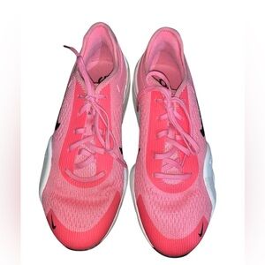 Women's pink Nike superrep athletic shoes size 7.5